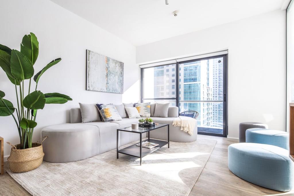 Frank Porter - Goldcrest Views - thumb 0