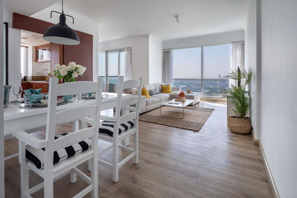 Frank Porter - The Fairways West - thumb 6