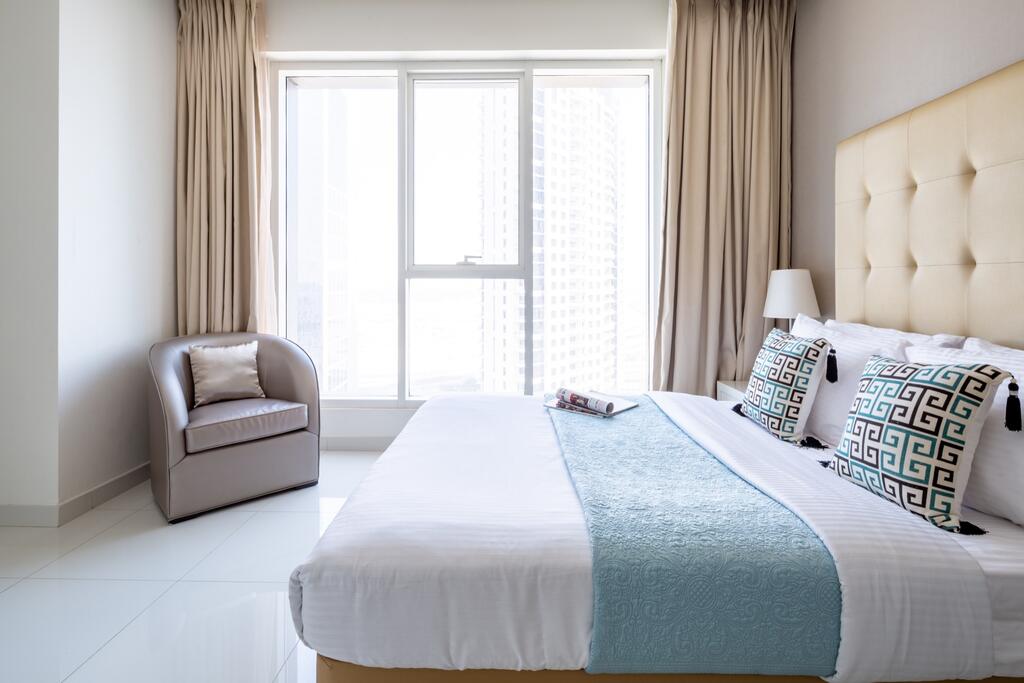 Frank Porter - The Vogue - thumb 1