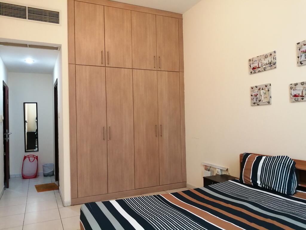 Affordable Couple Rooms Next To Metro And Near To All Tourist Destinations - thumb 6