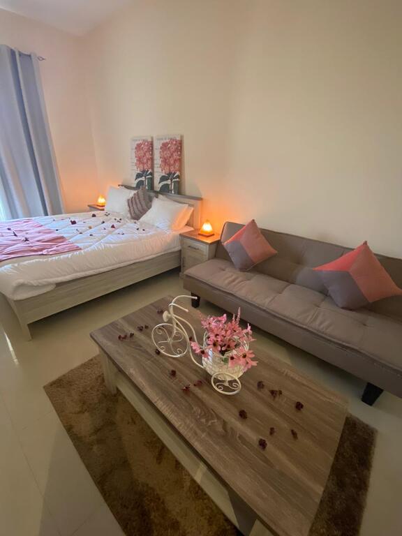 Furnished Studio In Al Hamra Village With Lagoon View In RAK - thumb 5