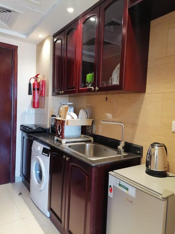 Furnished Studio In Al Hamra Village With Lagoon View In RAK - thumb 10