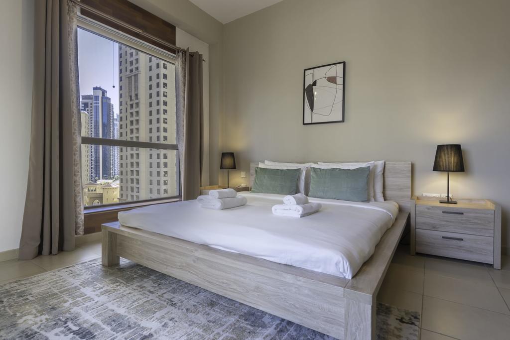 GuestReady - Alluring Home With A Large Terrace By JBR Beach - thumb 1