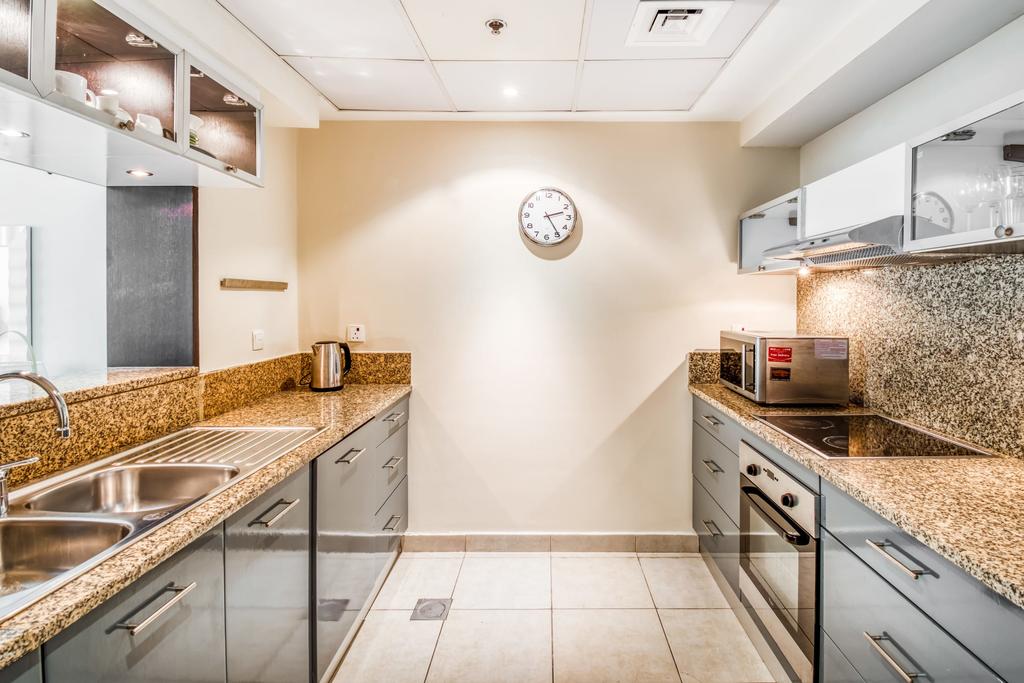 GuestReady - Bright Apartment In The Heart Of Marina - thumb 1