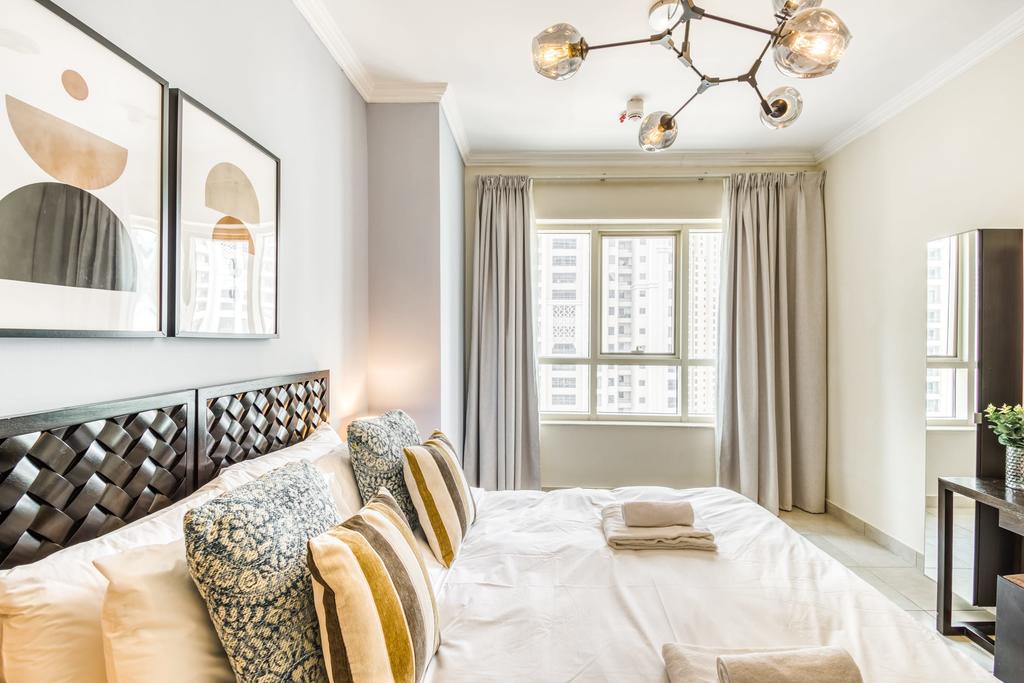 GuestReady - Bright Apartment In The Heart Of Marina - thumb 2