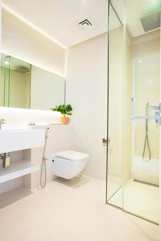 GuestReady - Newly Designed Apartment Walk To The Beach - thumb 7