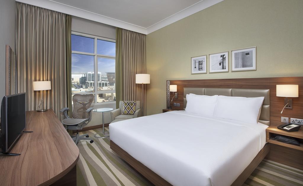 Hilton Garden Inn Dubai Al Muraqabat - Deira - thumb 0