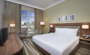Hilton Garden Inn Dubai Al Muraqabat - Deira