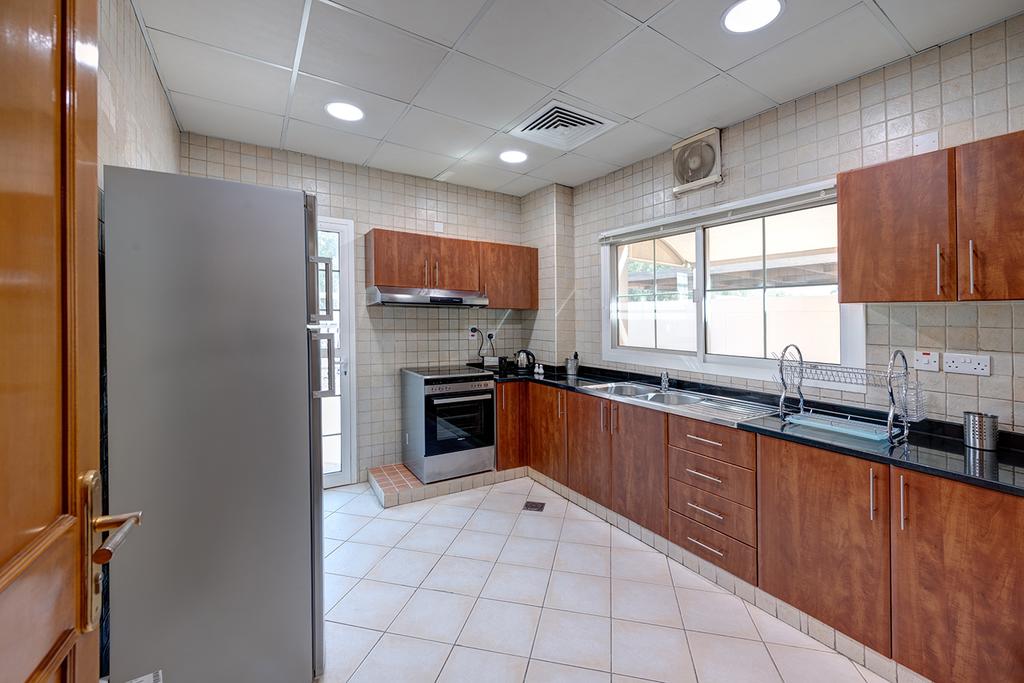 J5 Four Bedroom Villa Holiday Home In Mirdif - thumb 7