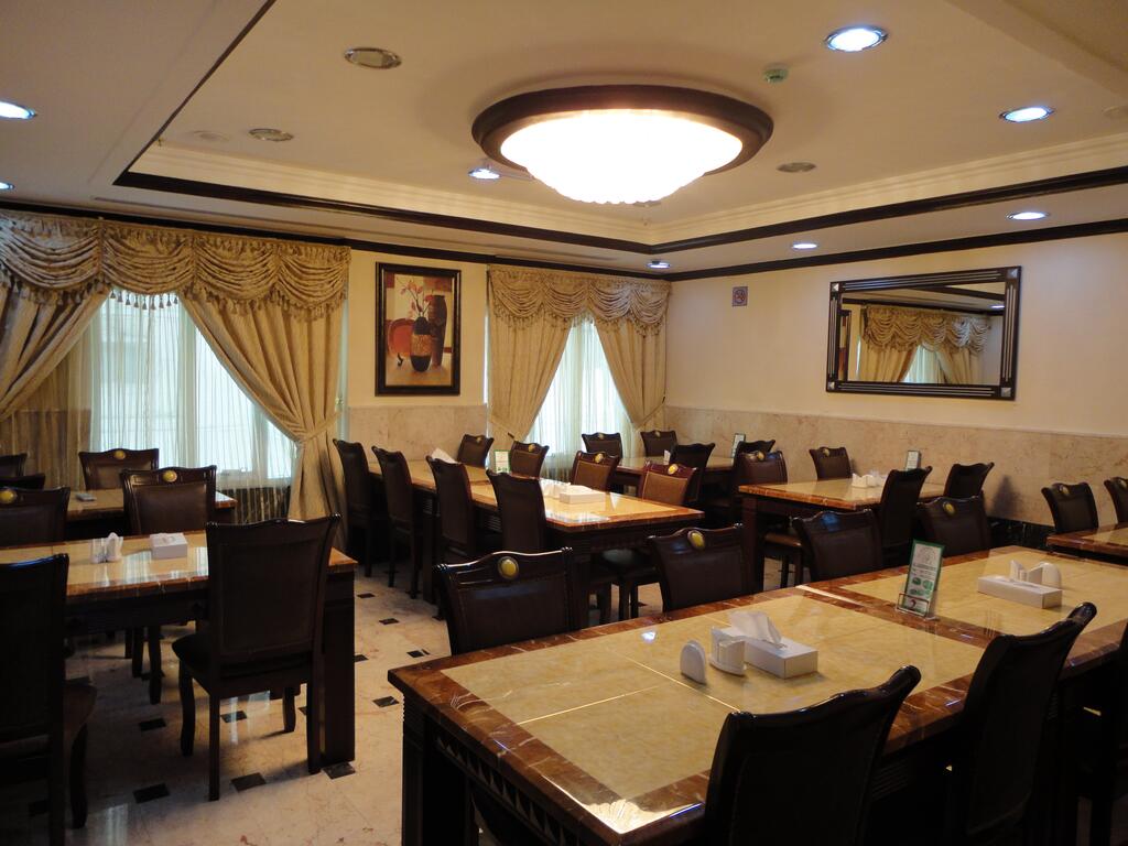 Al Jazeerah Hotel - thumb 7