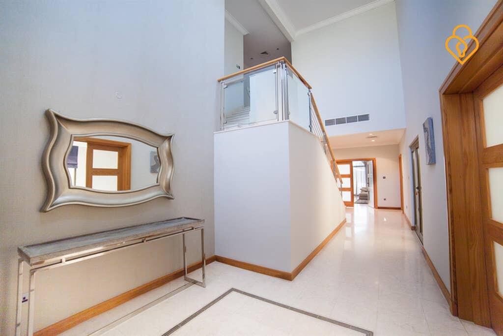 Keysplease Beautiful 4 B/R Villa W/Pool Palm Jumeirah - thumb 5