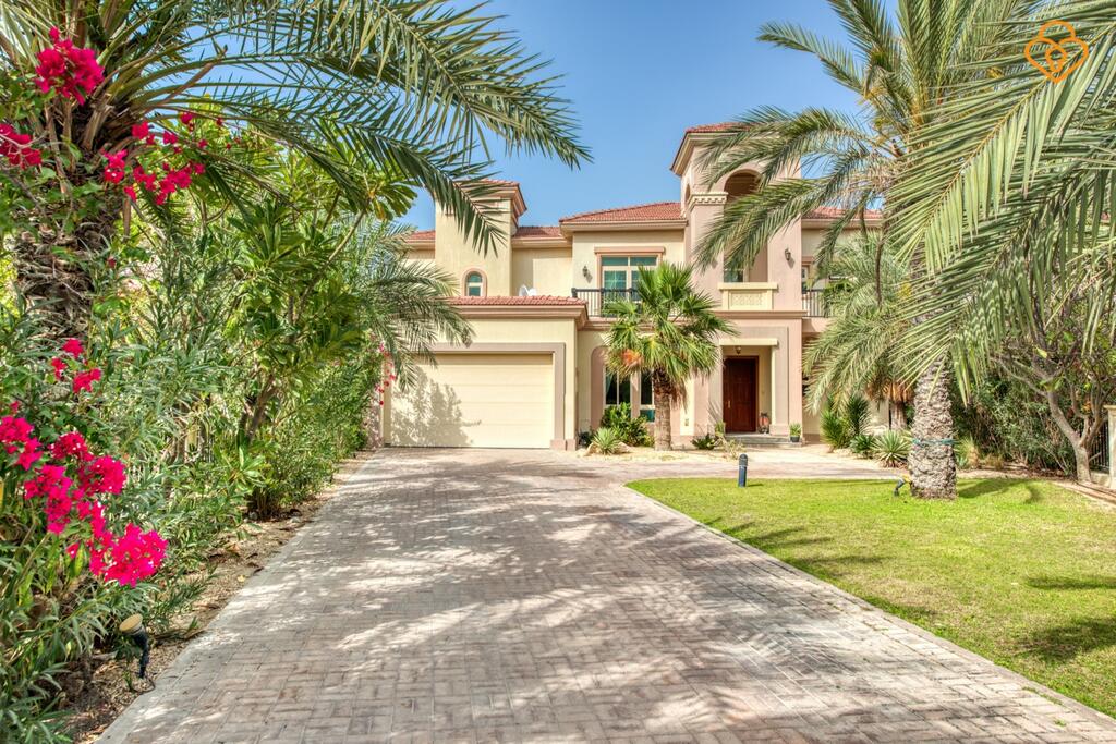 Keysplease Beautiful Large 4 B/R Villa W/Pool Jumeirah Island - thumb 0