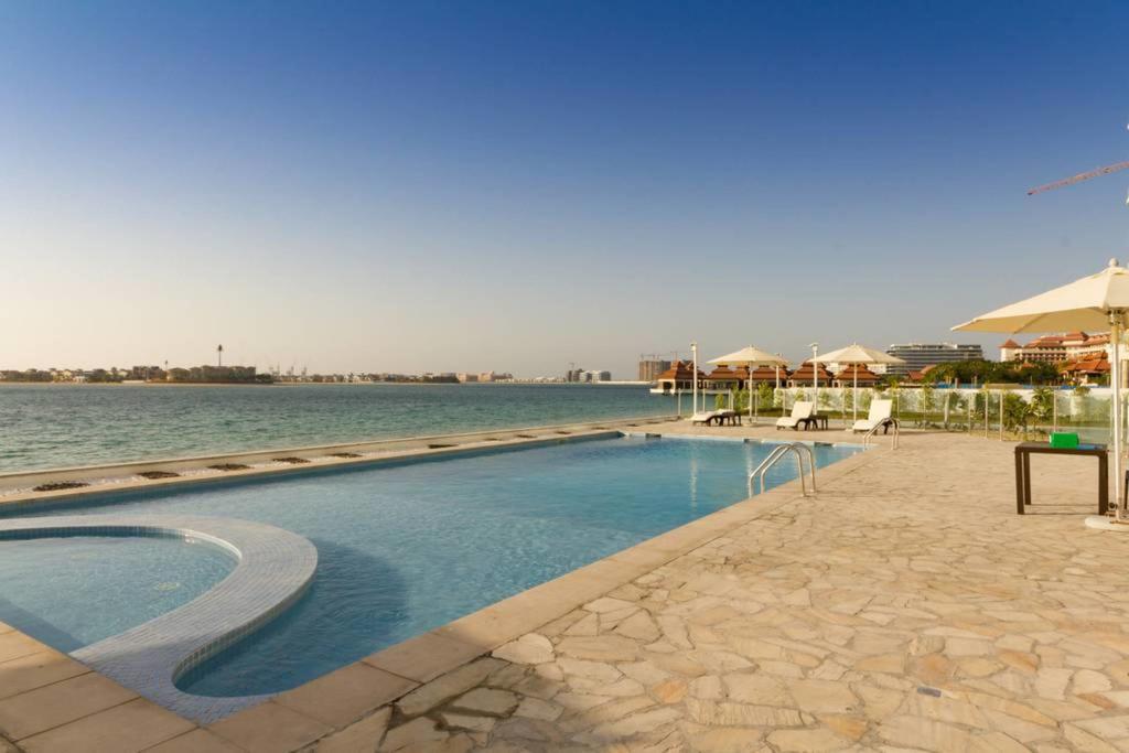 Luton Vacation Homes - Royal Bay - thumb 6