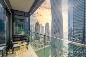 LUX - The Marina Gate Suite 1