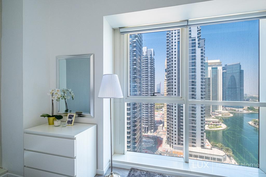 LUX - The Ultimate Lake View Residence - thumb 0