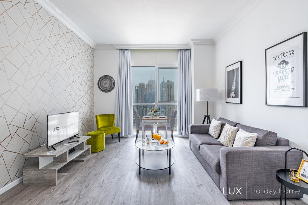 LUX - The Ultimate Lake View Residence - thumb 1