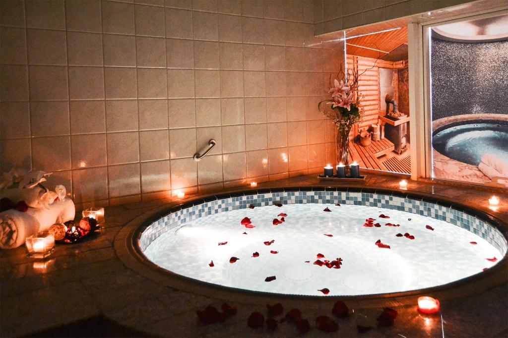 Al Salam Grand Hotel - thumb 1