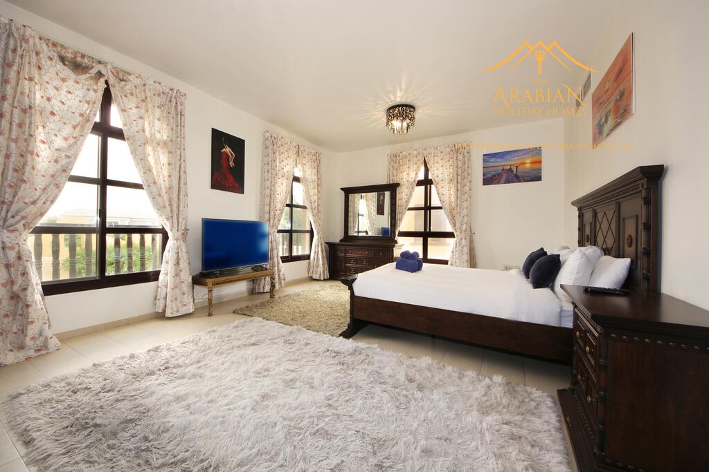 Amazing Garden Villa In Falcon City - thumb 5