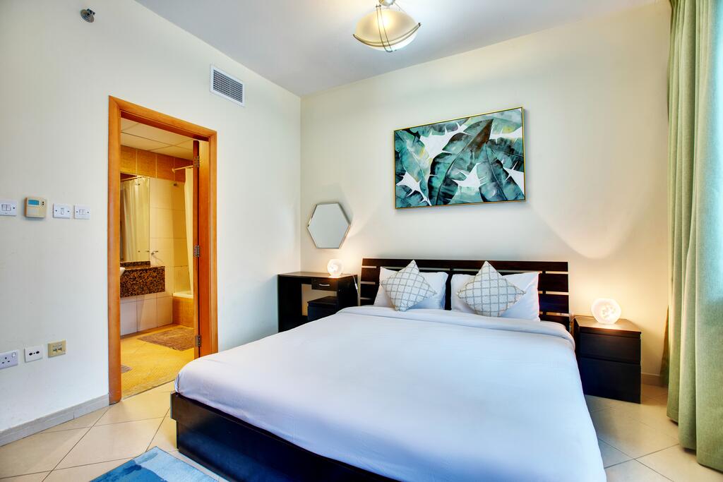 Apricus Holiday Homes - Beautiful 2 Bdrm Apartment Near Metro - thumb 7