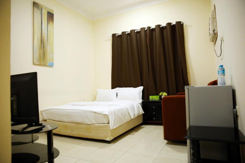 Concord Beach House - thumb 2