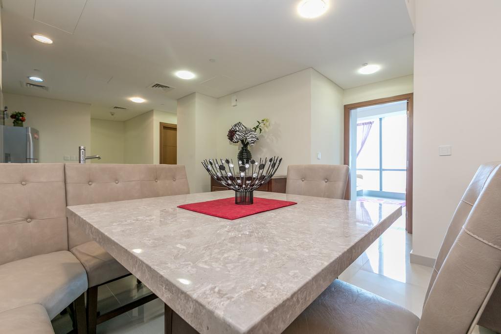 DHH - Come Home To A Huge 3 Bed Apt In Ocean Heights Dubai Marina - thumb 3