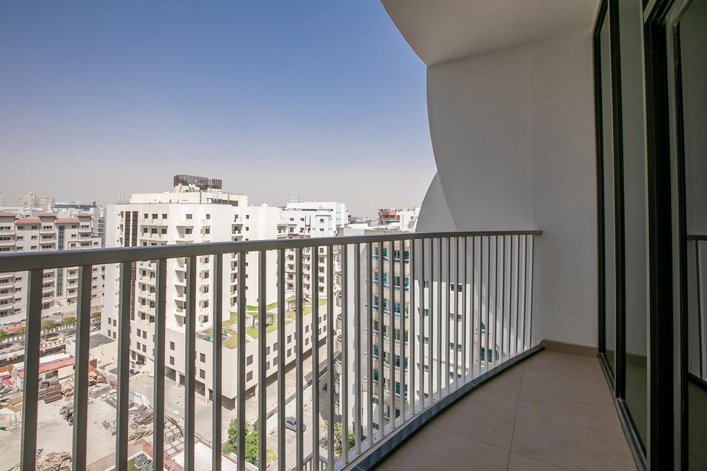 Driven Holiday Homes - Bin Ghatti Pearls, Silicon Oasis - thumb 1