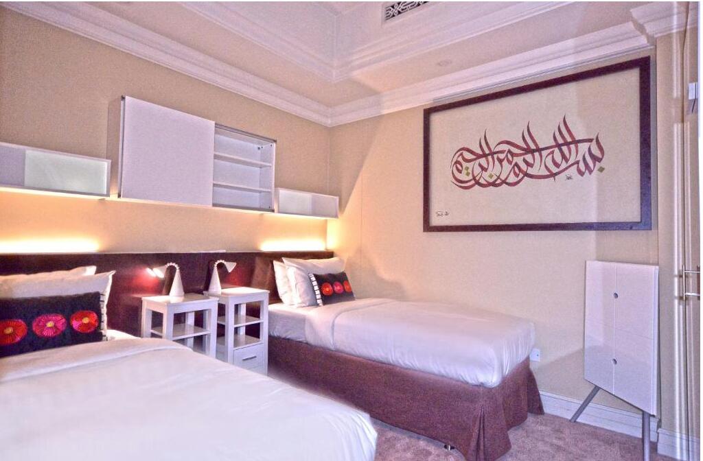 Dubai Mall - thumb 3