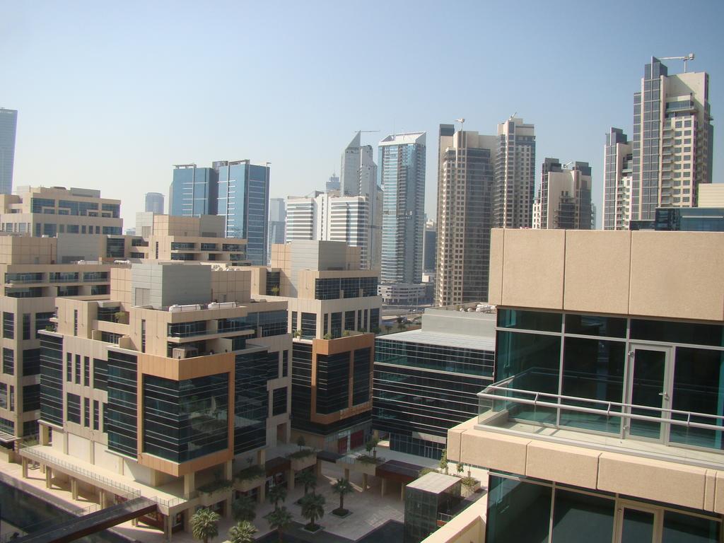 Espace Holiday Homes - Bay Square 12 - thumb 3