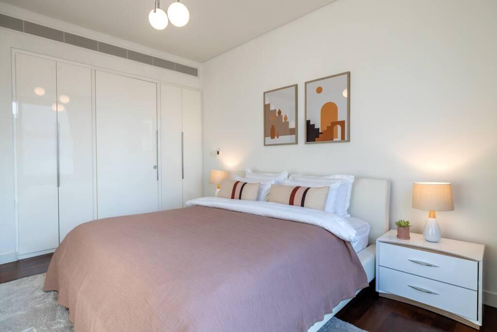 Experience Serene Living In 1Bed City Walk Bldg 14 - thumb 5