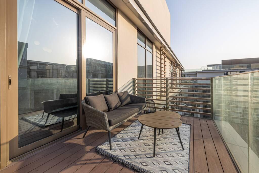 Experience Serene Living In 1Bed City Walk Bldg 14 - thumb 6