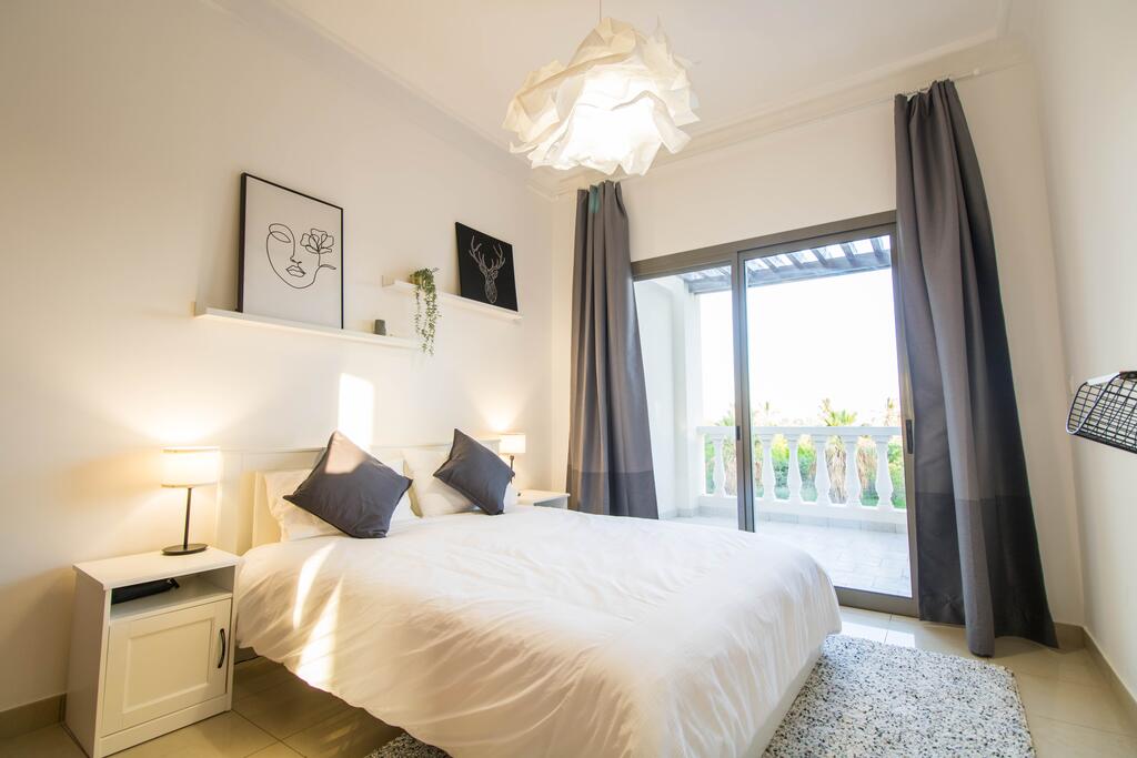 Fairways Luxury Private Pool Villa At Ras Al Khaimah - thumb 4