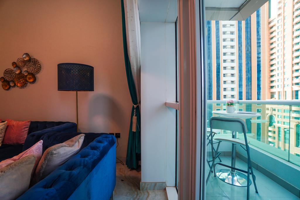 A C Pearl Holiday Homes - Velvet And Marble - thumb 2