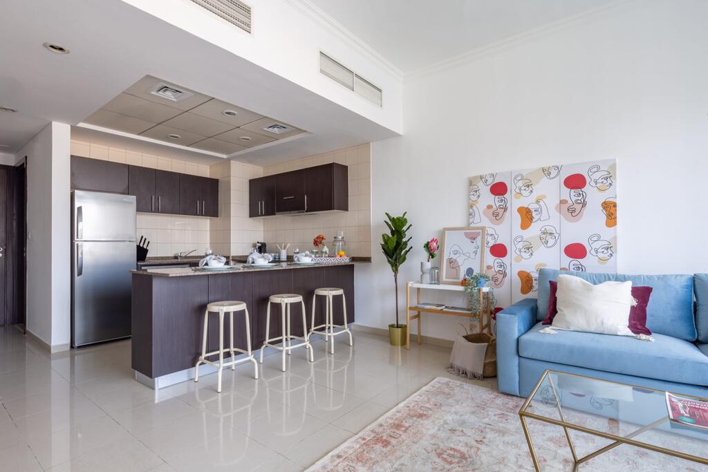 Frank Porter - Bay Central - thumb 6