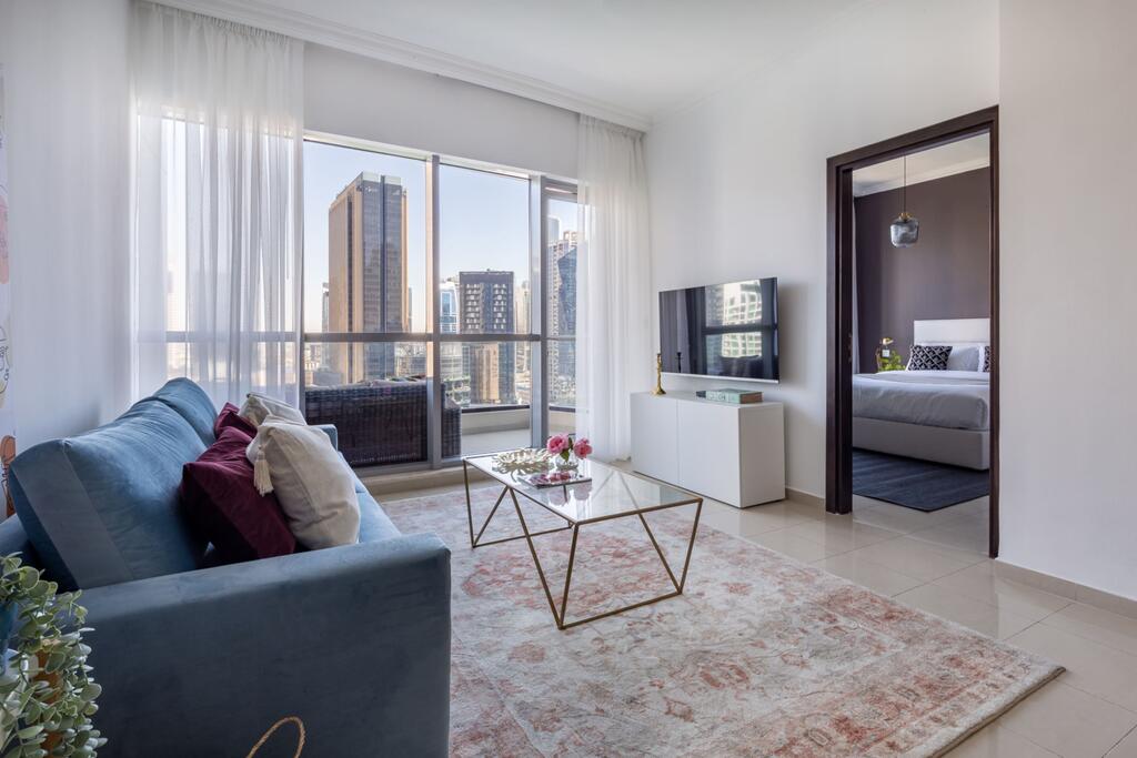 Frank Porter - Bay Central - thumb 2