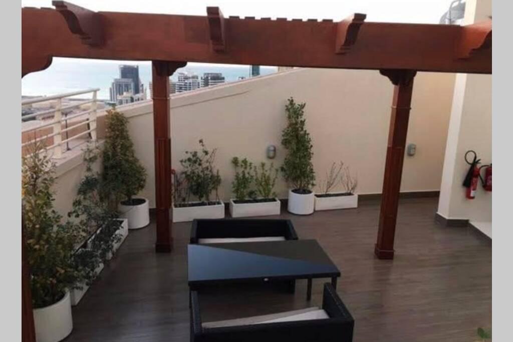 1 BHK, Lake Views In JLT, Dubai - thumb 1