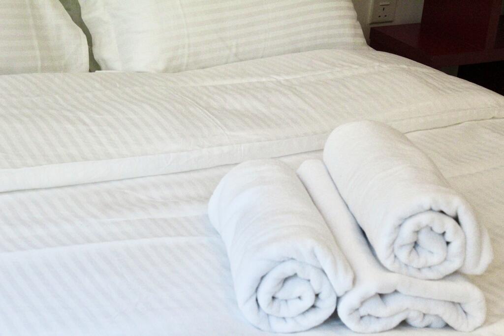 Modern Beautiful 2 Bedroom Apartment - thumb 1