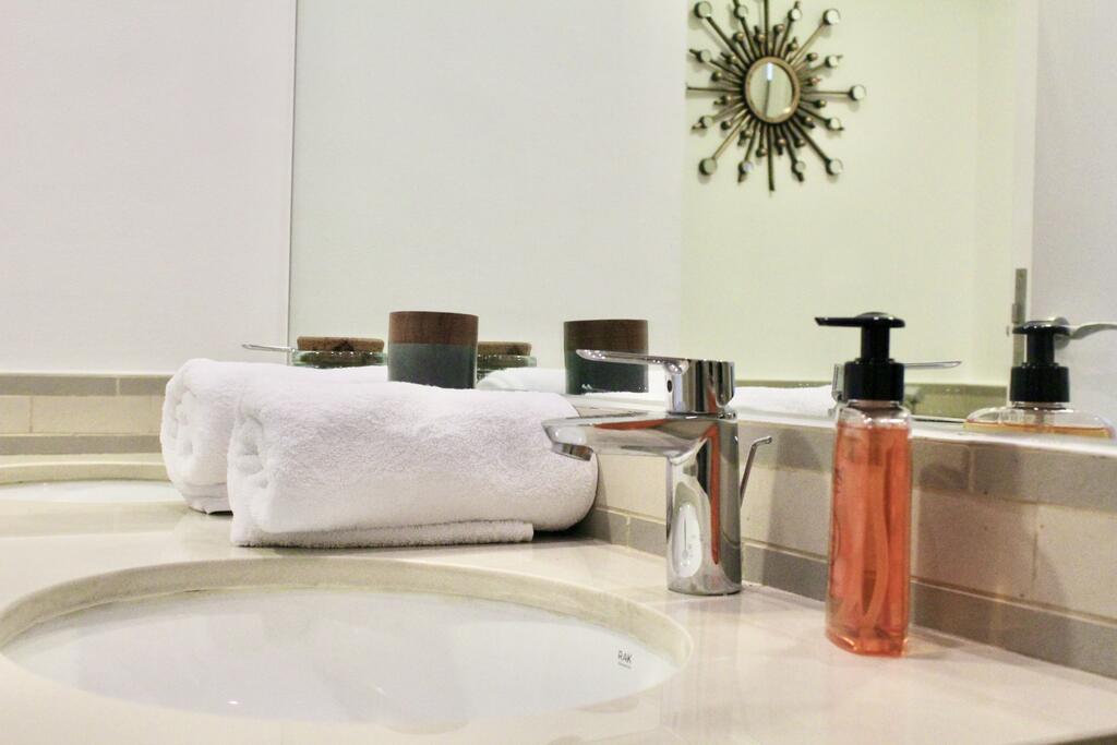 Modern Beautiful 2 Bedroom Apartment - thumb 6