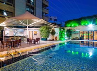 Novel Hotel City Center Tourism UAE