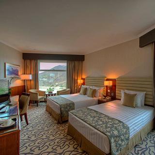 Oceanic Khorfakkan Resort & Spa - thumb 3