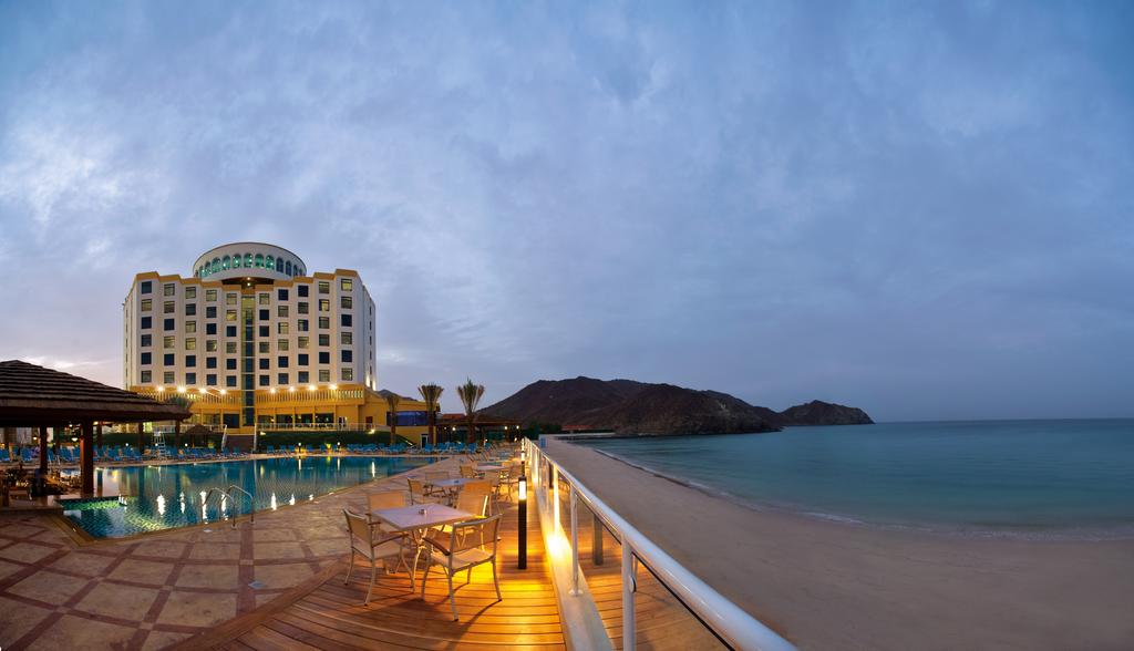 Oceanic Khorfakkan Resort & Spa - thumb 0