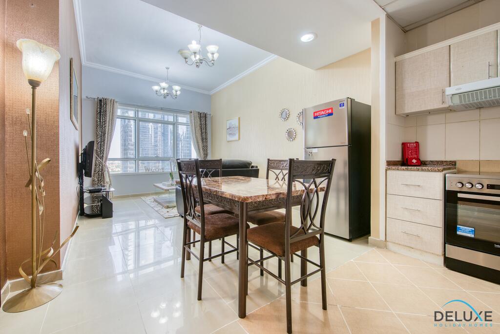 One Bedroom Apartment In Lake City Tower, JLT By Deluxe Holiday Homes - thumb 1