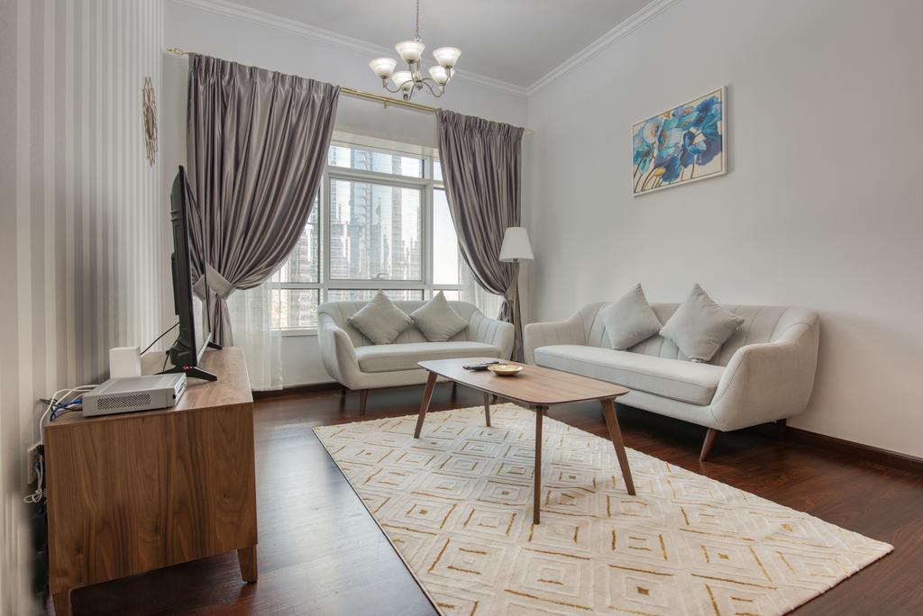 One Bedroom Apartment In The Lake City Tower, JLT By Deluxe Holiday Homes - thumb 0