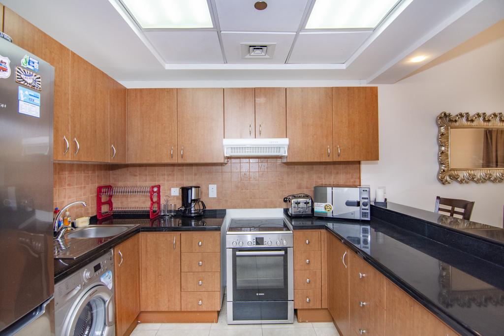 One Bedroom Apartment In Venetian Tower, Dubai Sports City By Deluxe Holiday Homes - thumb 7