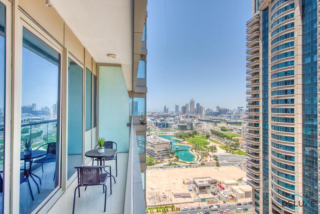 One Bedroom Apartment With Dubai Marina Views In Ocean Heights By Deluxe Holiday Homes - thumb 2