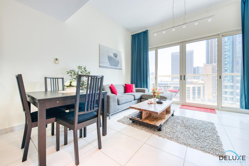 One Bedroom Modern Apartment In Marina View Towers A By Deluxe Holiday Homes - thumb 0