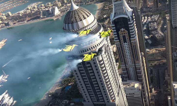 Private Room In The Skyscraper Center Of Dubai Marina Beachfront-Skydive - thumb 4