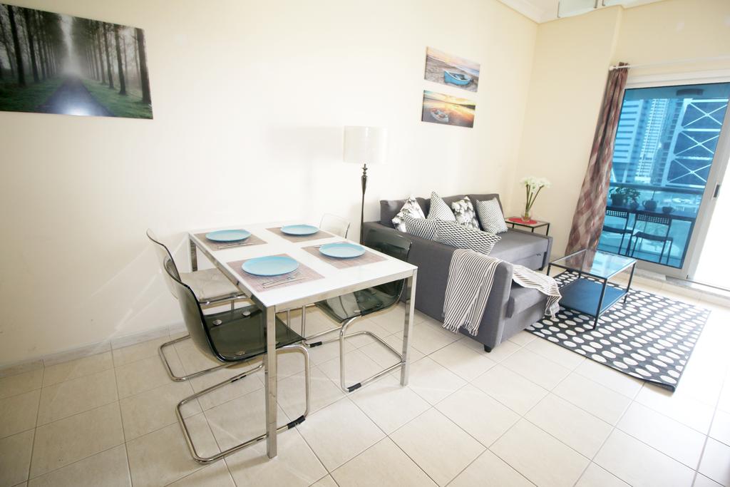 R&H - 1BR, JLT, Metro, Dining, Vibrant Community - thumb 2