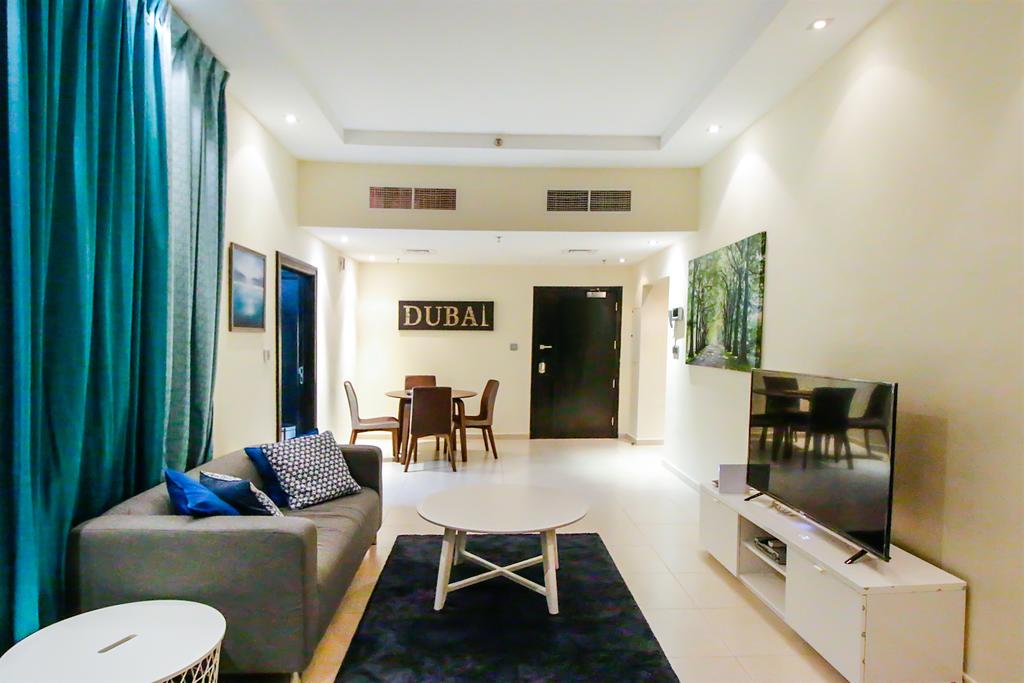 R&H- 1BR, Marina, Spacious, Beach, Biz-Ready - thumb 4