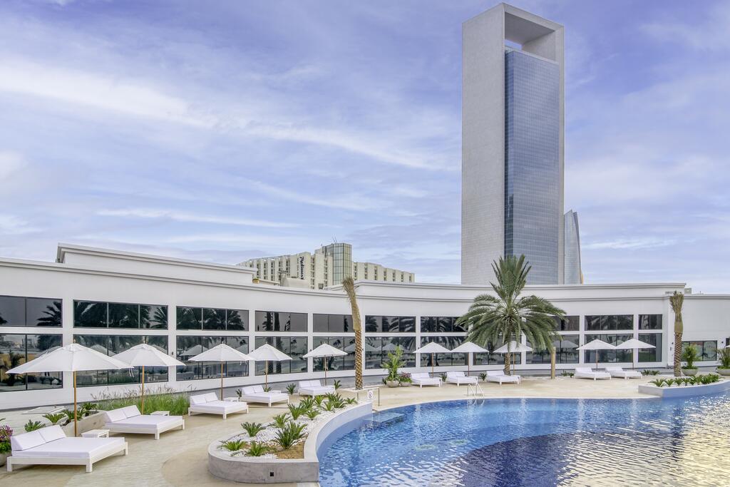 Radisson Blu Hotel & Resort, Abu Dhabi Corniche - thumb 1