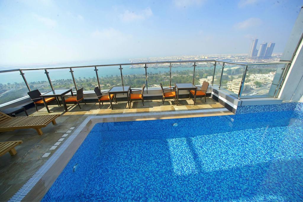 Ramada Abu Dhabi Corniche - thumb 5